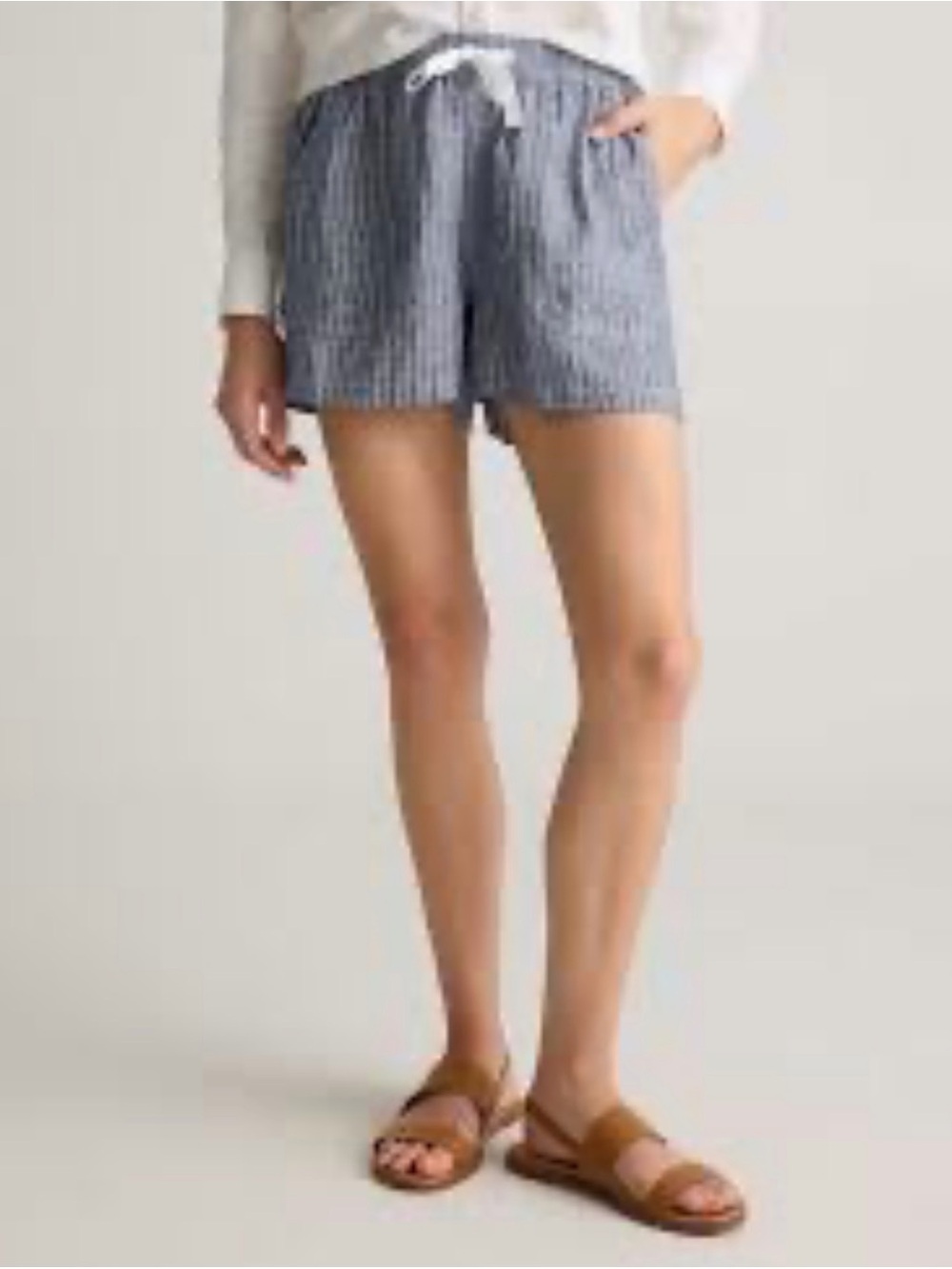 Quince European Linen Shorts Women’s Size Medium Gray White Striped Elastic Wst